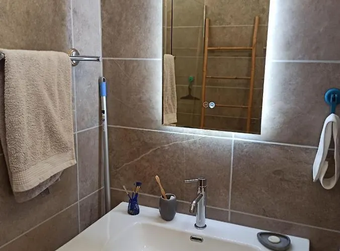 Chez Laurette Апартаменты *