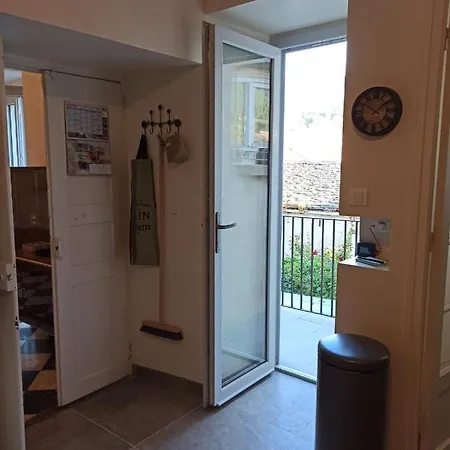 Chez Laurette Apartment