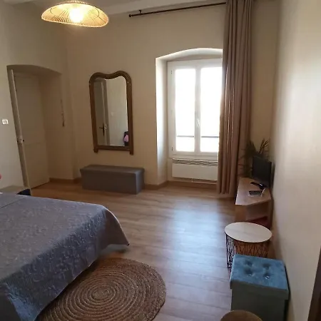 Chez Laurette Apartment